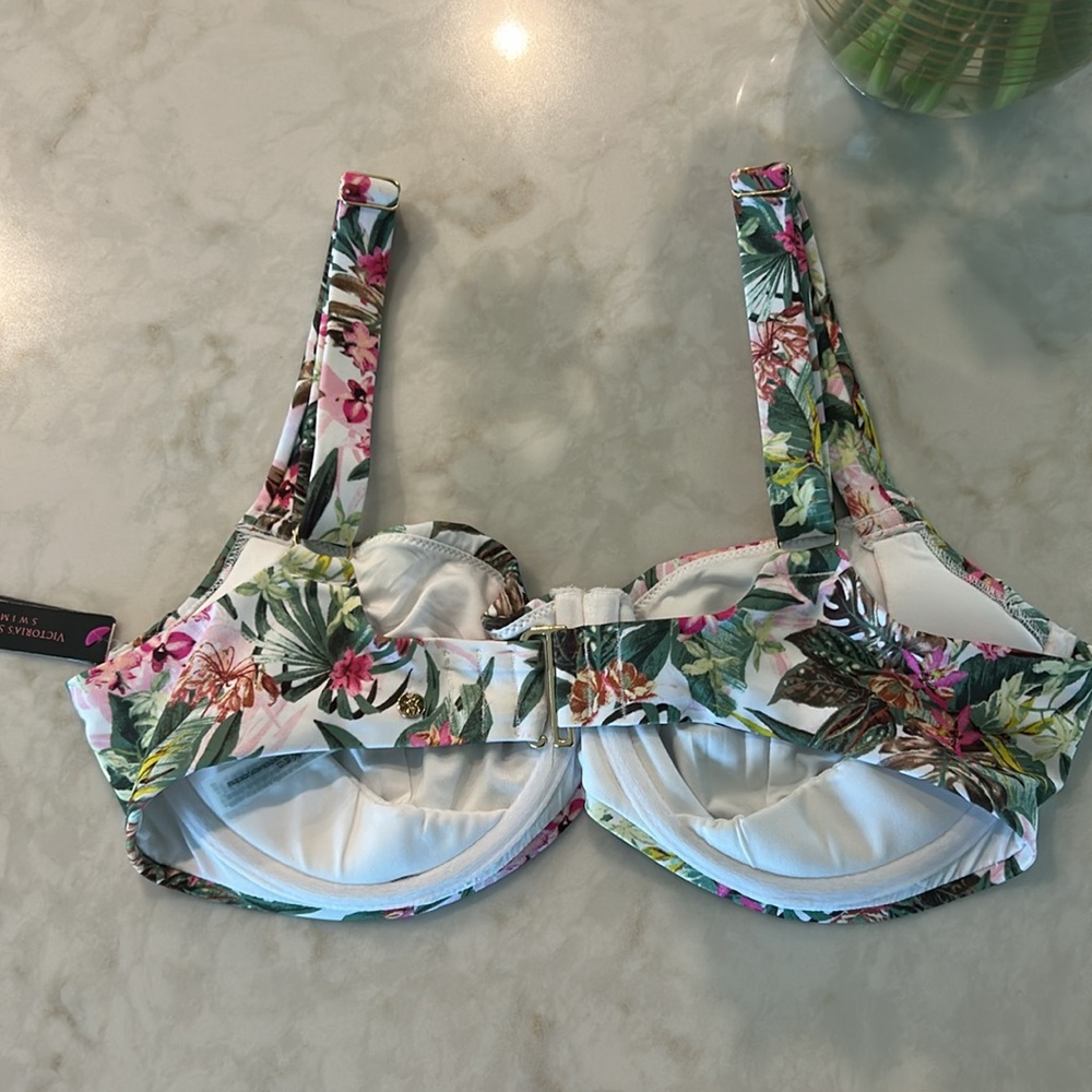 NWT Victoria Secret Palm Print Bikini Top - Picture 6 of 8